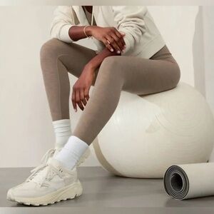 Ultra high rise elation 7/8